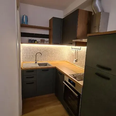 Mila Holiday Apartment Porec